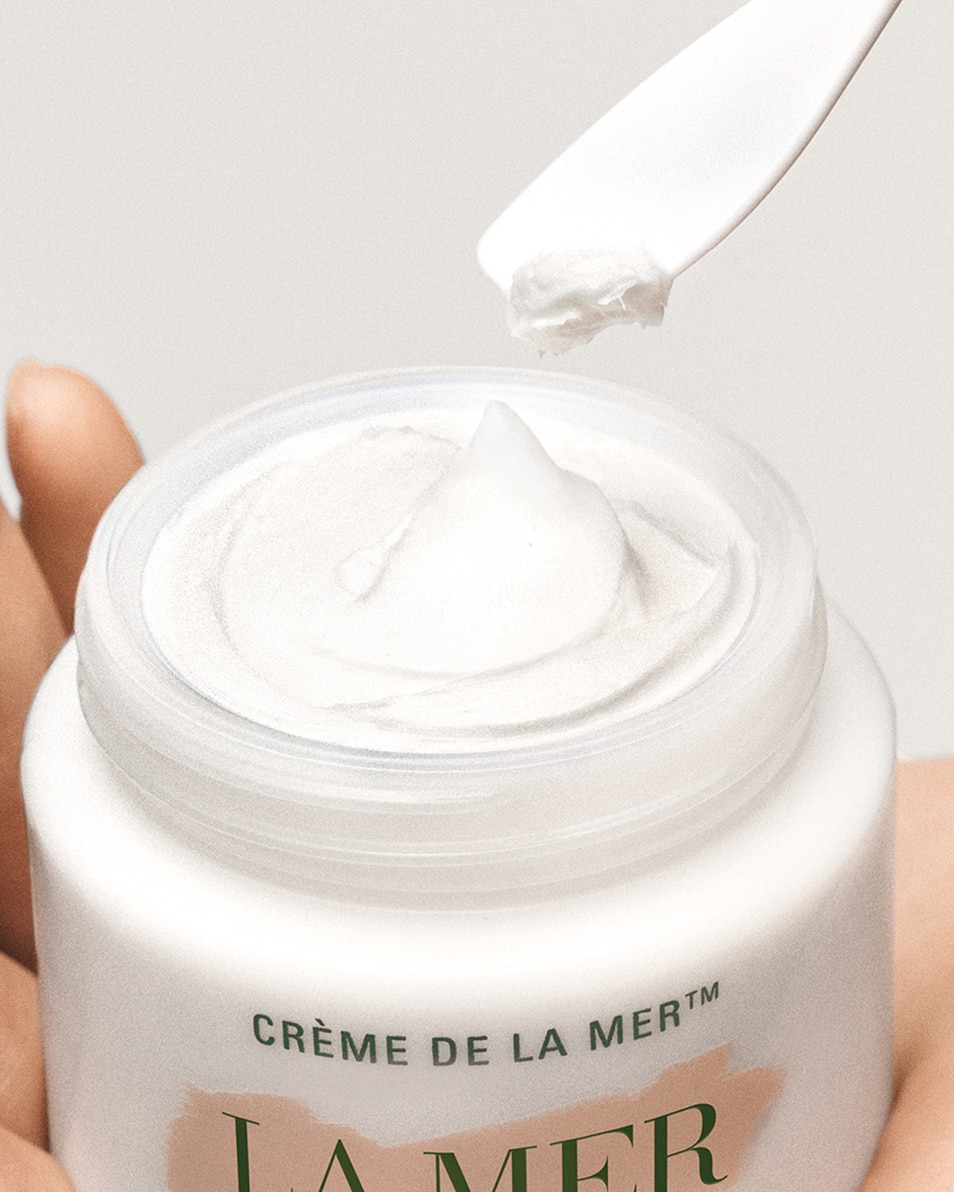 LA MER CRÈME DE LA MER - MOISTURIZING CREAM HYDRATERENDE DAG- & NACHTCRÈME - VERMINDERT RIMPELS 100 ML 2