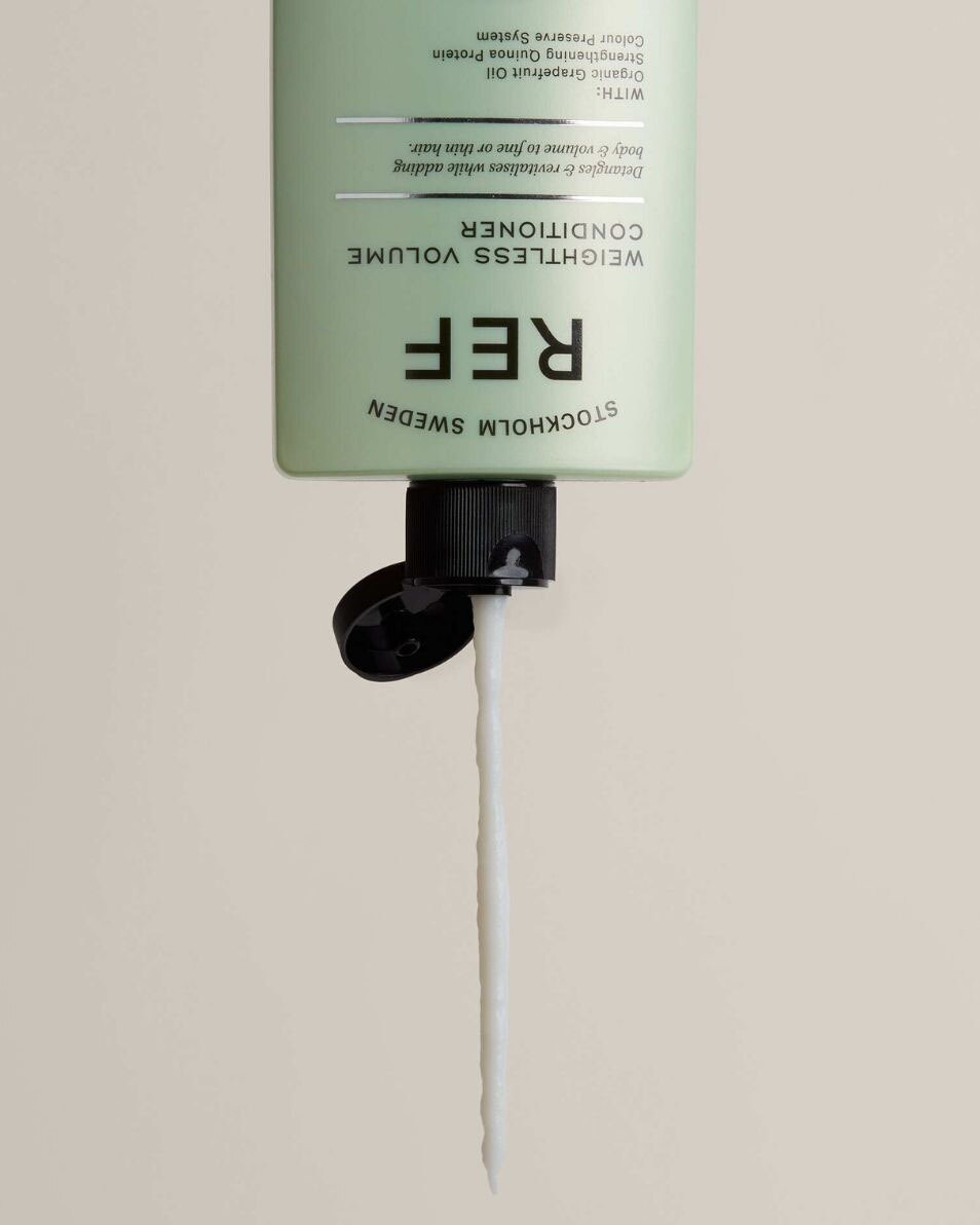 Weightless Volume Conditioner 245 ML 2